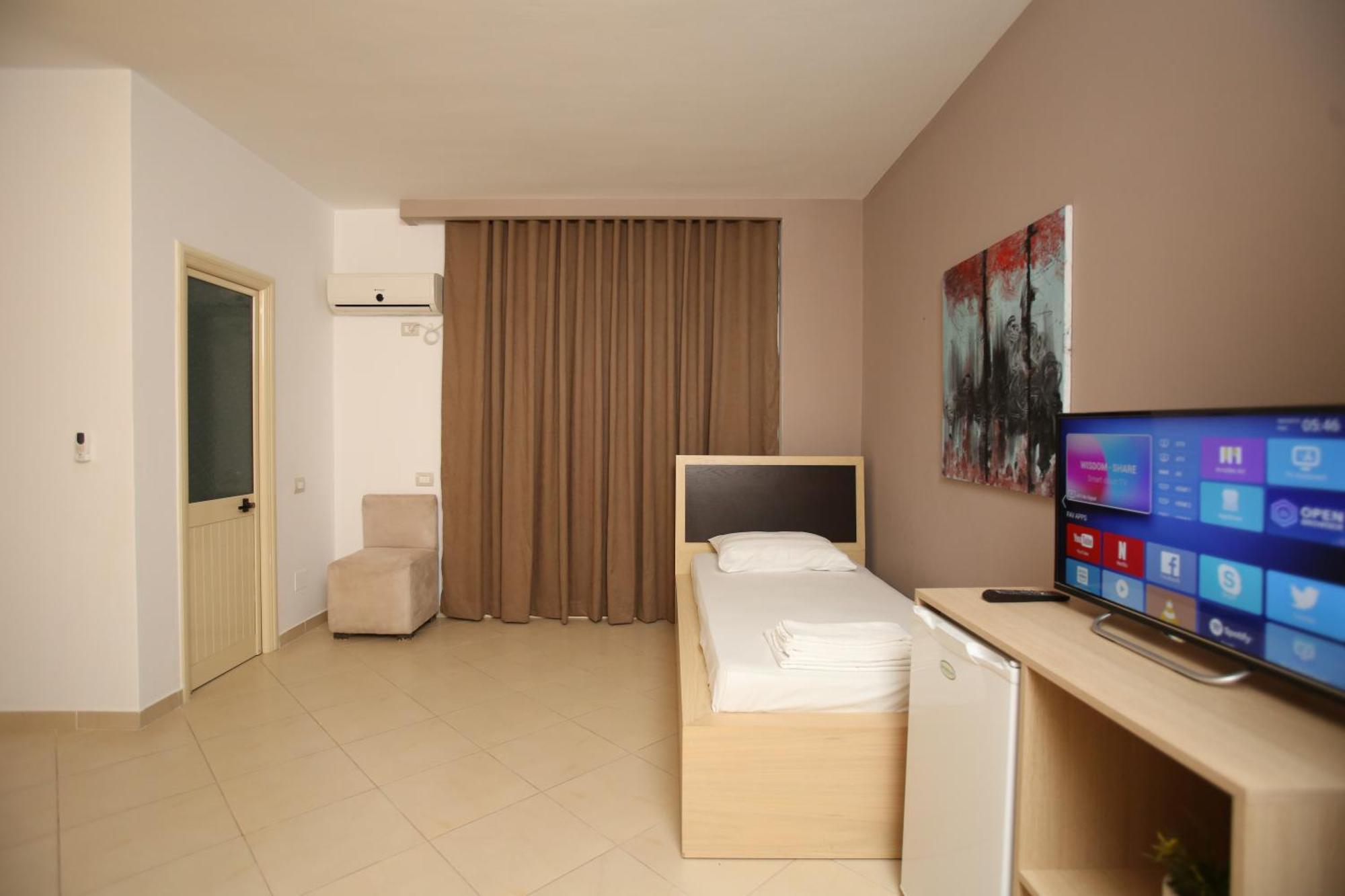 Tekb Rooms & Apartments Влёра Экстерьер фото