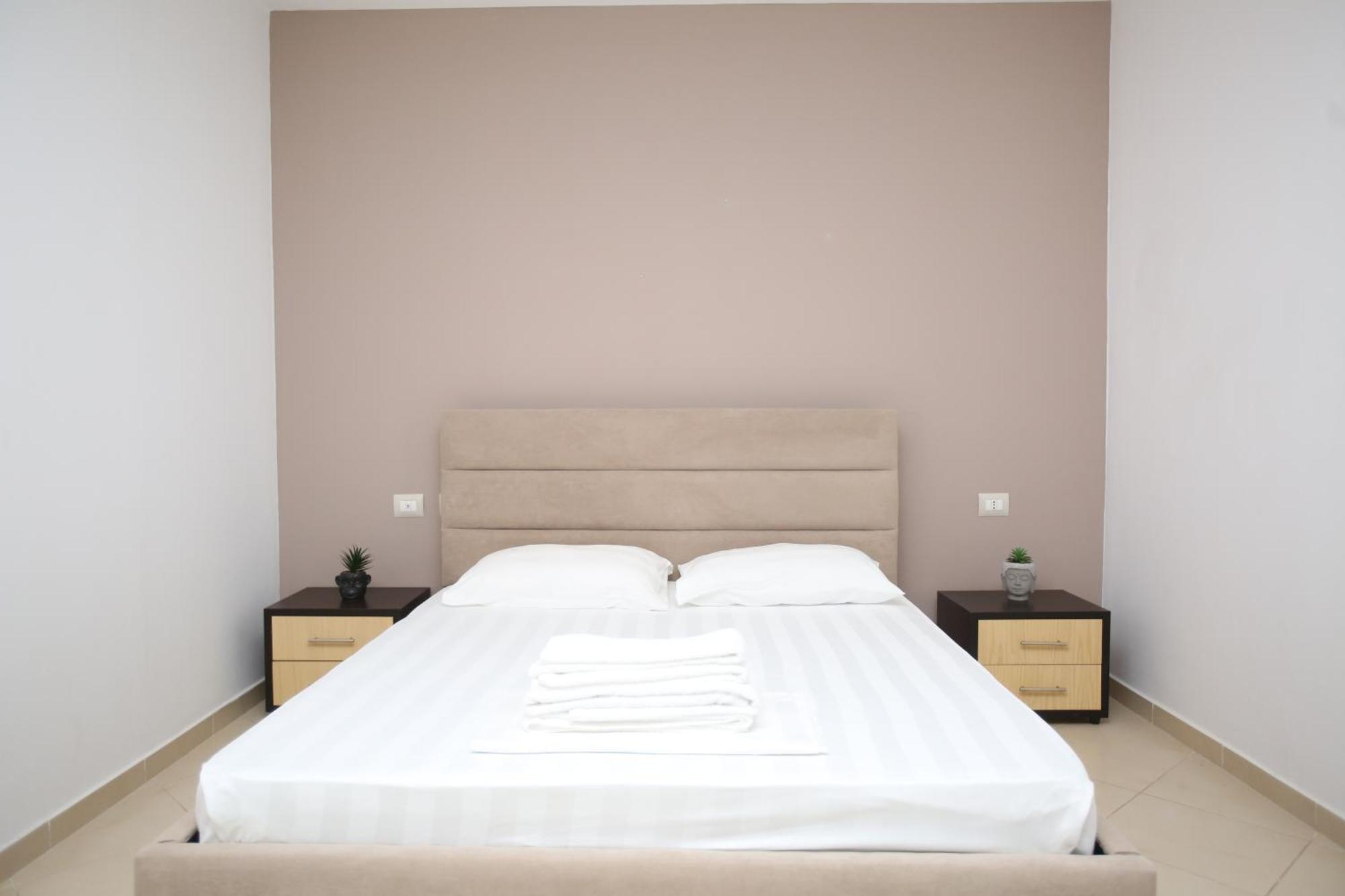 Tekb Rooms & Apartments Влёра Экстерьер фото