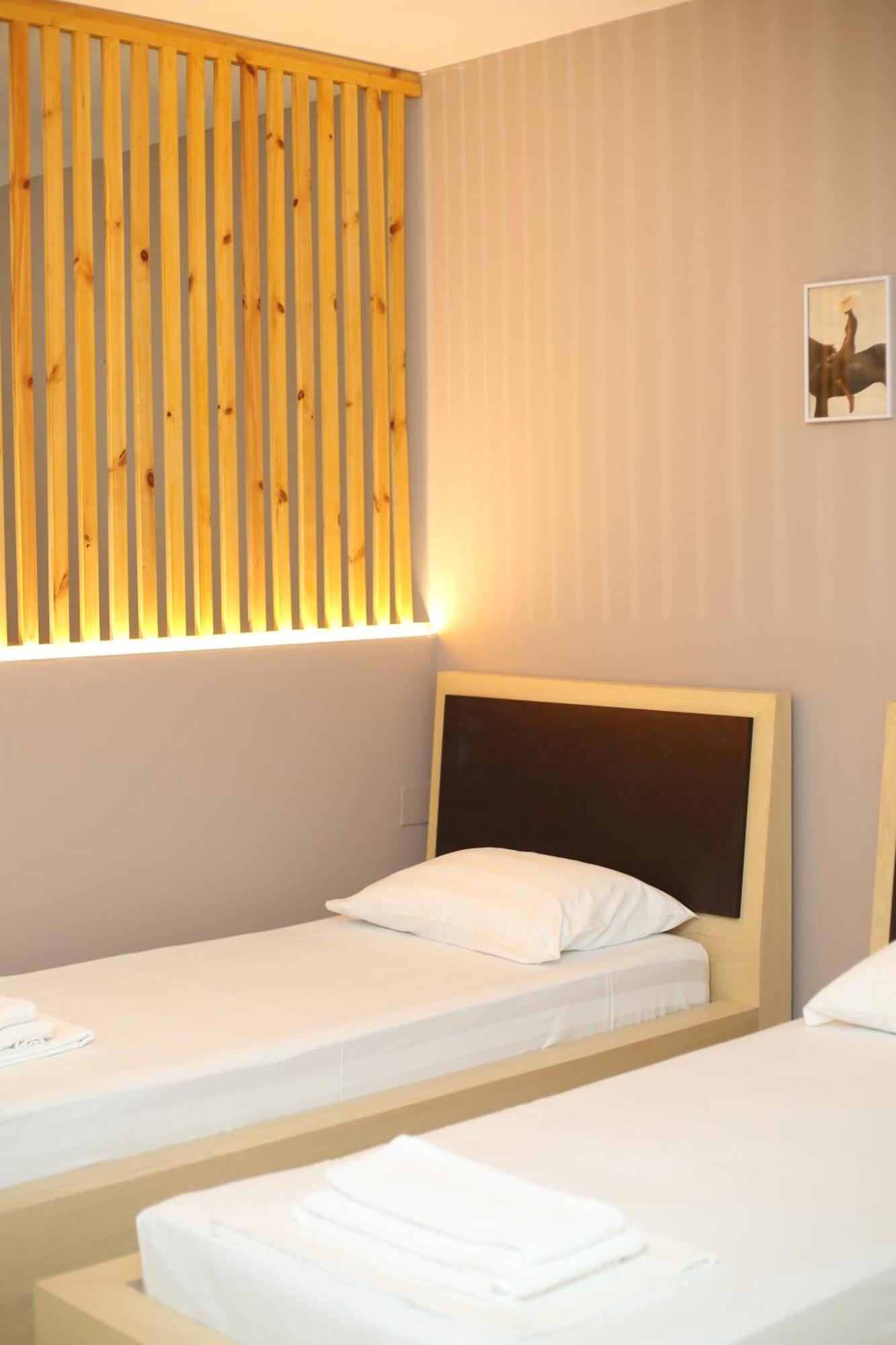 Tekb Rooms & Apartments Влёра Экстерьер фото
