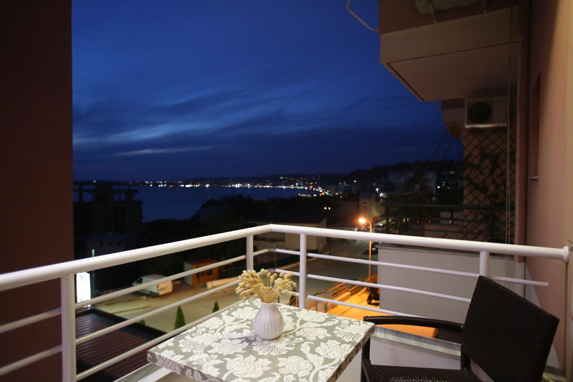 Tekb Rooms & Apartments Влёра Экстерьер фото